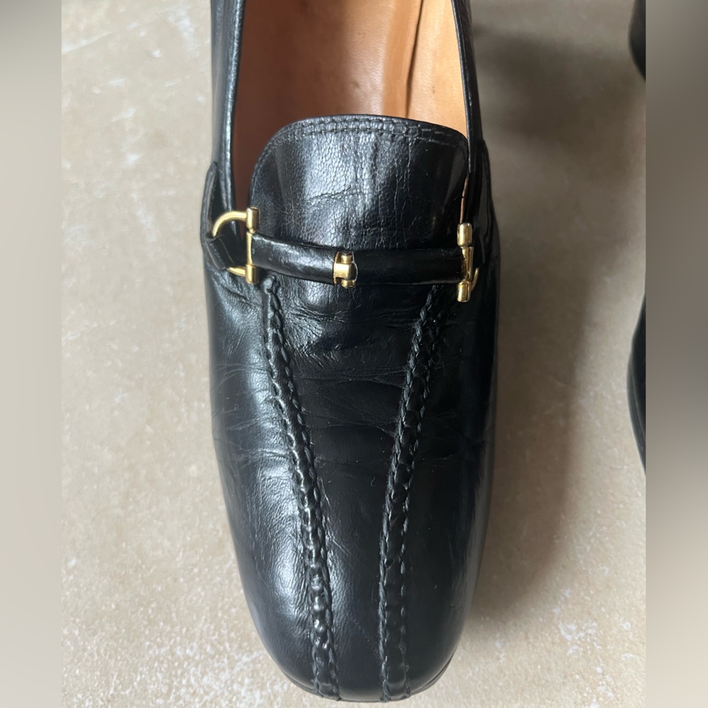 DAVIDS Vintage Black Leather Heeled Loafers Size 39 or 8.5 Like New